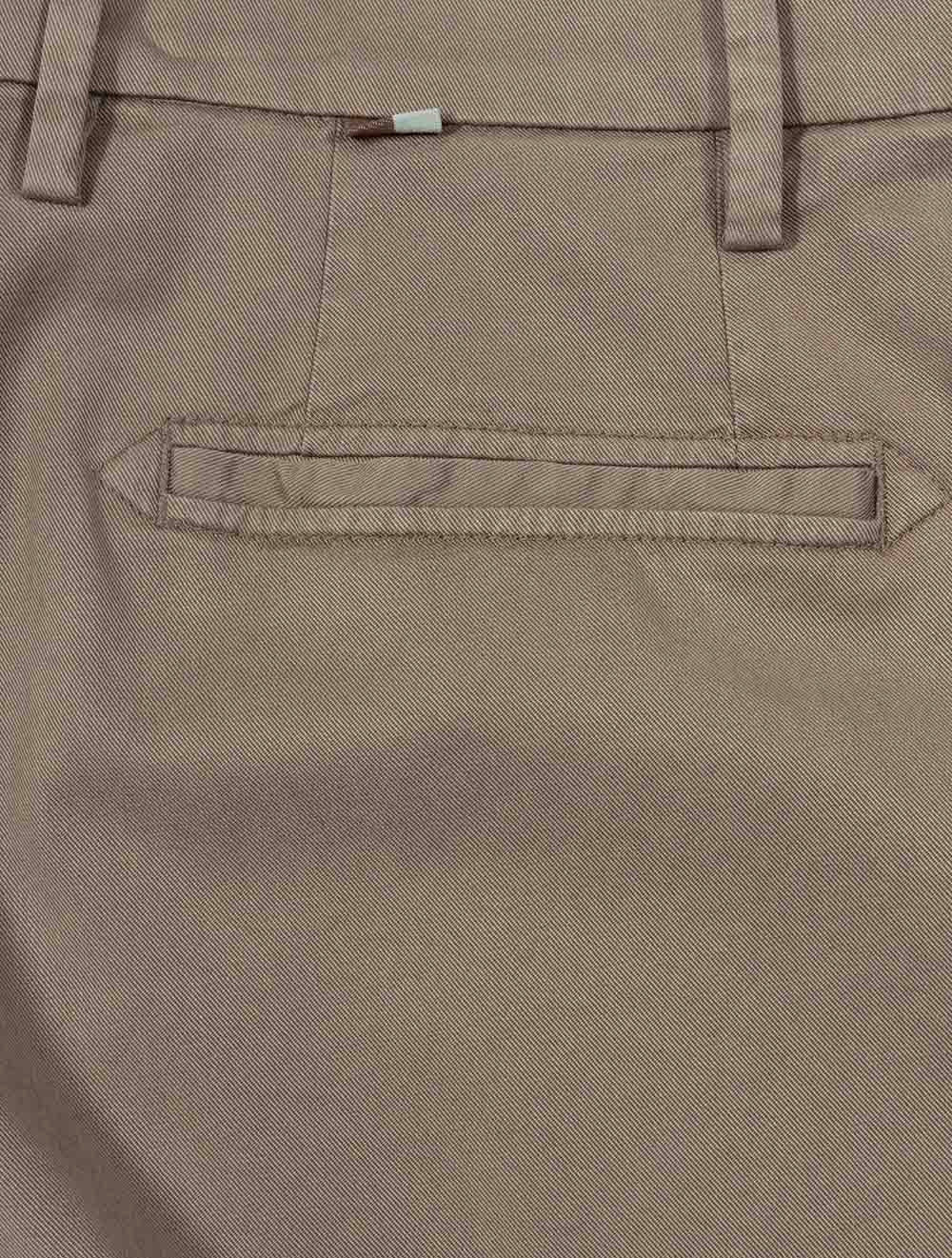 PT01636 BROWN 511 E329 Canali Shorts — 7S8A4616.jpg