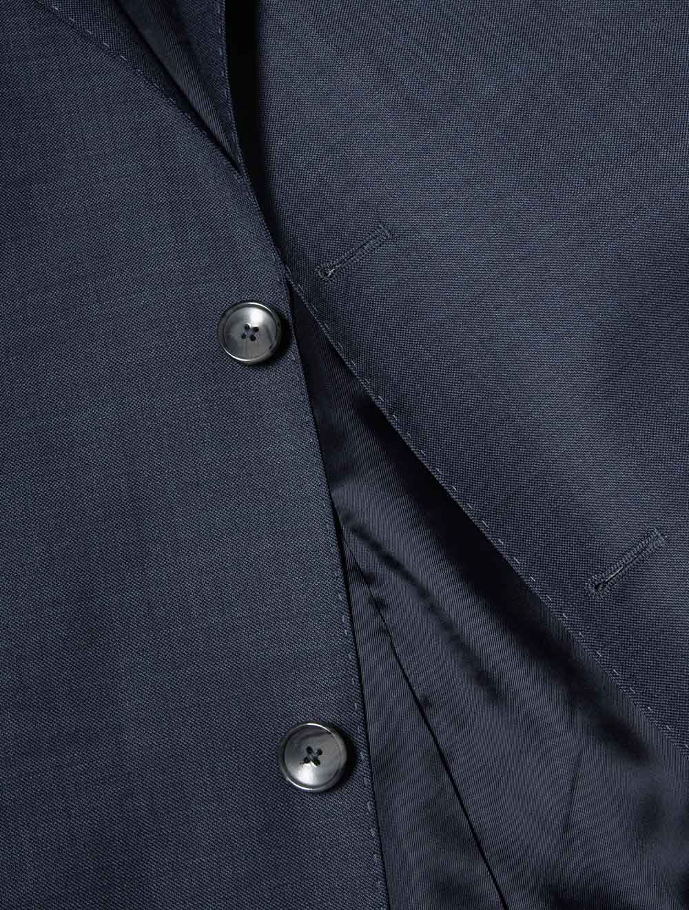 00570 BLUE 43 E1049 Dressler Sharkskin Suit — 7S8A7596.jpg